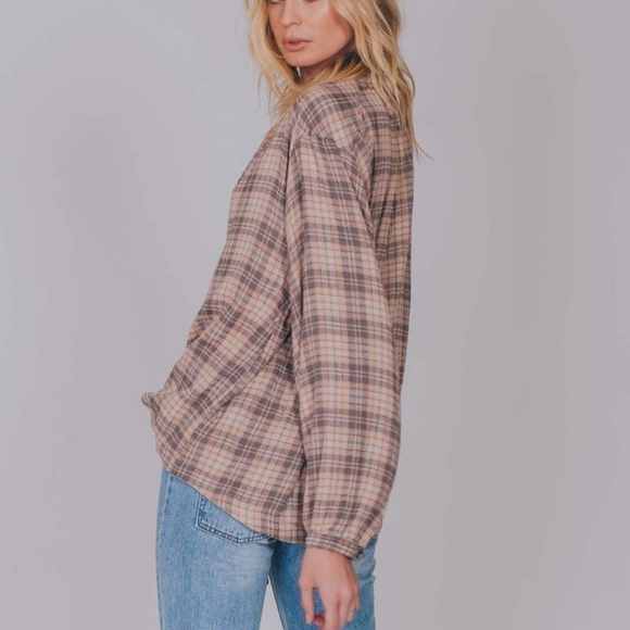 FREE PEOPLE NORTHERN BOUND BUTTONDOWN TOP - Picture 4 of 4